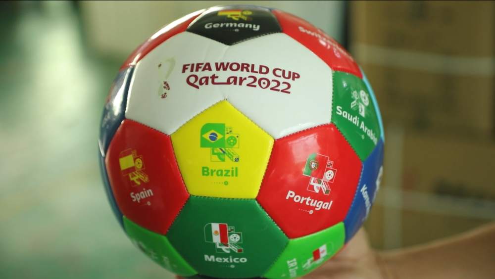 更是法国足 更是法国足