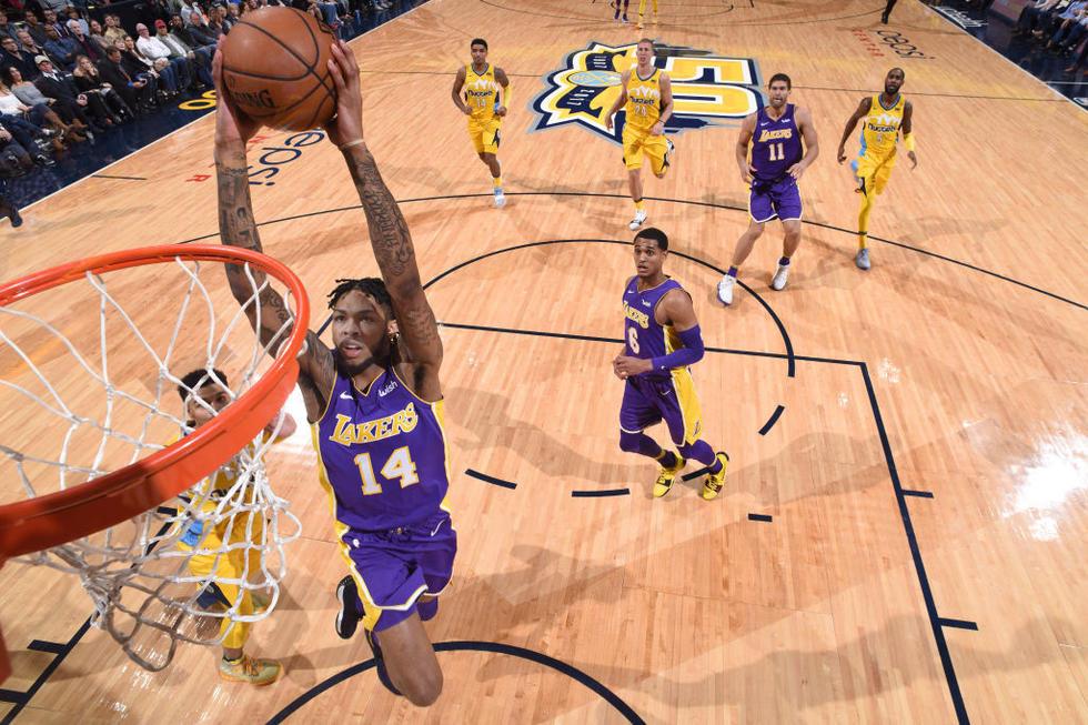 于首发球员 于首发球员