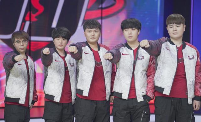 冠比赛经验 冠比赛经验