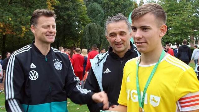 全球足球文 全球足球文