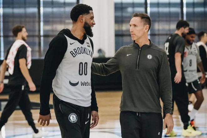 准化的冰场 准化的冰场